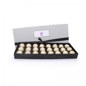 Scatola di imballaggio per cioccolato con inserto in schiuma di cartone senza coperchio