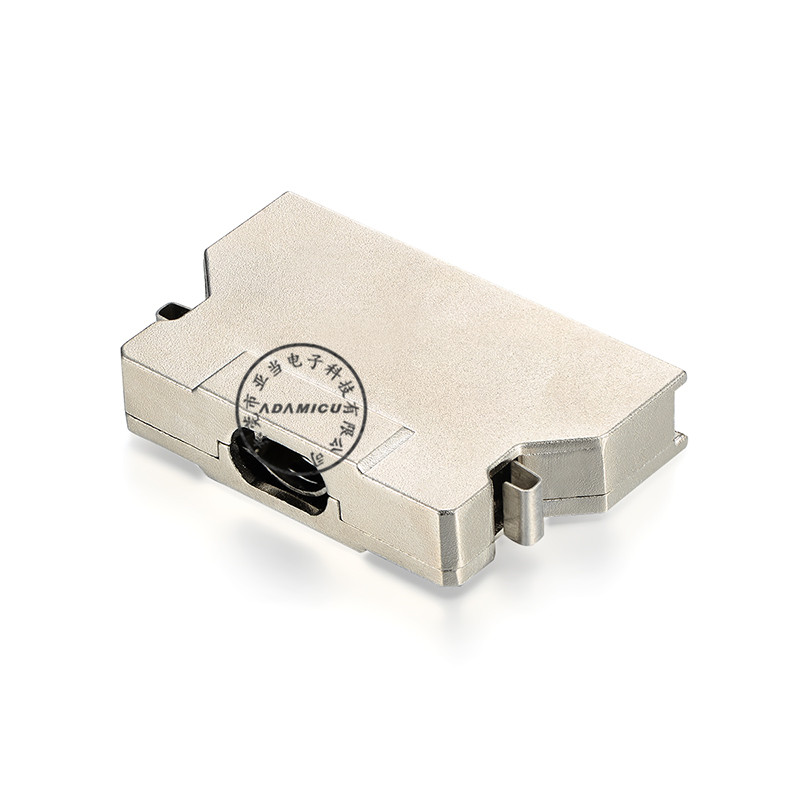 Connettore Db Scsi 68 pin con produttore / esportatore / esportatore di schegge metalliche