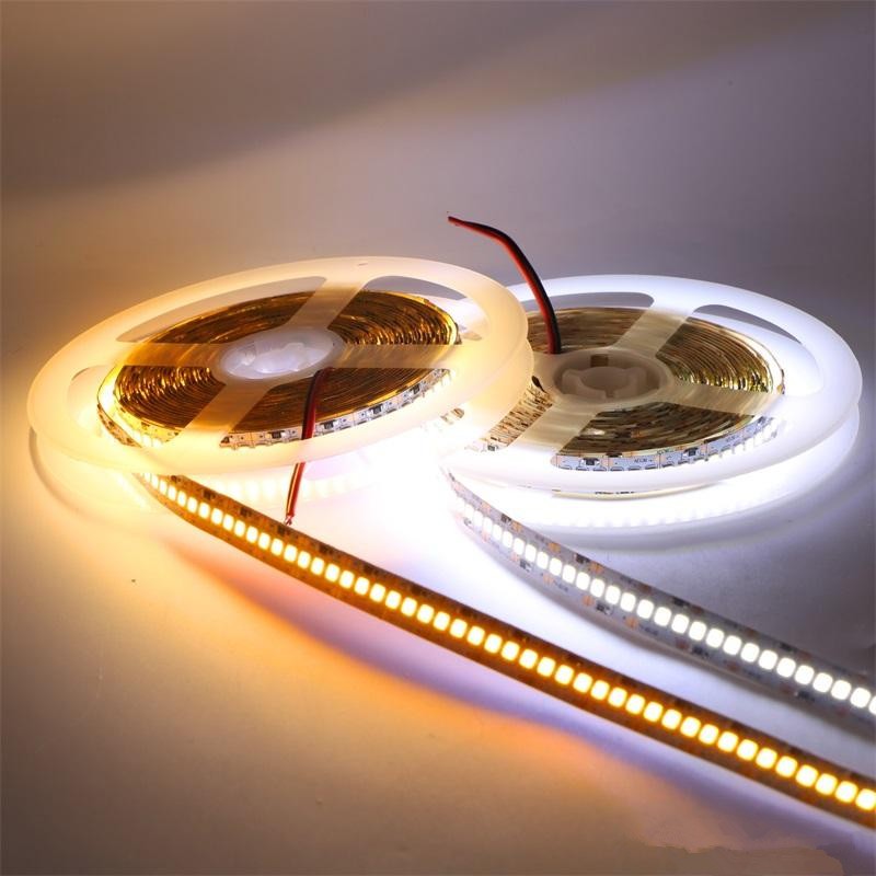 240LED di alta qualità per metro Smd 2835 strisce luminose flessibili ad alta luminosità 12v LED