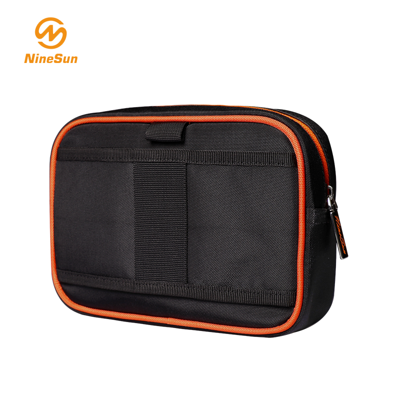 5 tasche e attrezzi