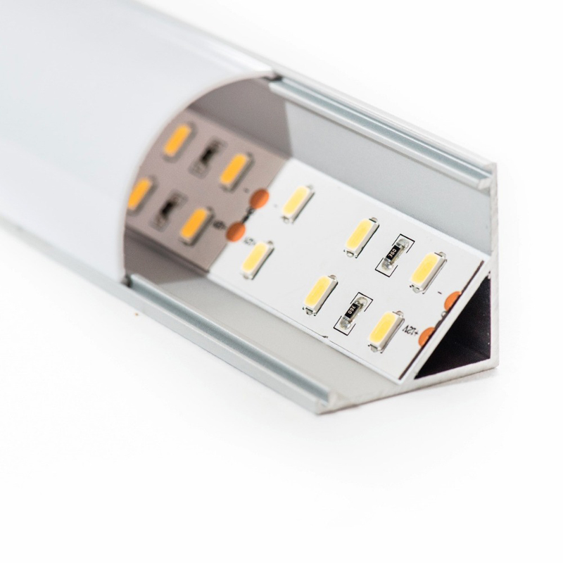 Luce lineare a LED ad angolo in alluminio Profilo LED 6063-T5 Luce lineare in alluminio in lega di alluminio
