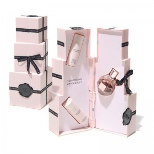 Scatola a forma di scatola di cartone grazioso a forma di torta per caramelle