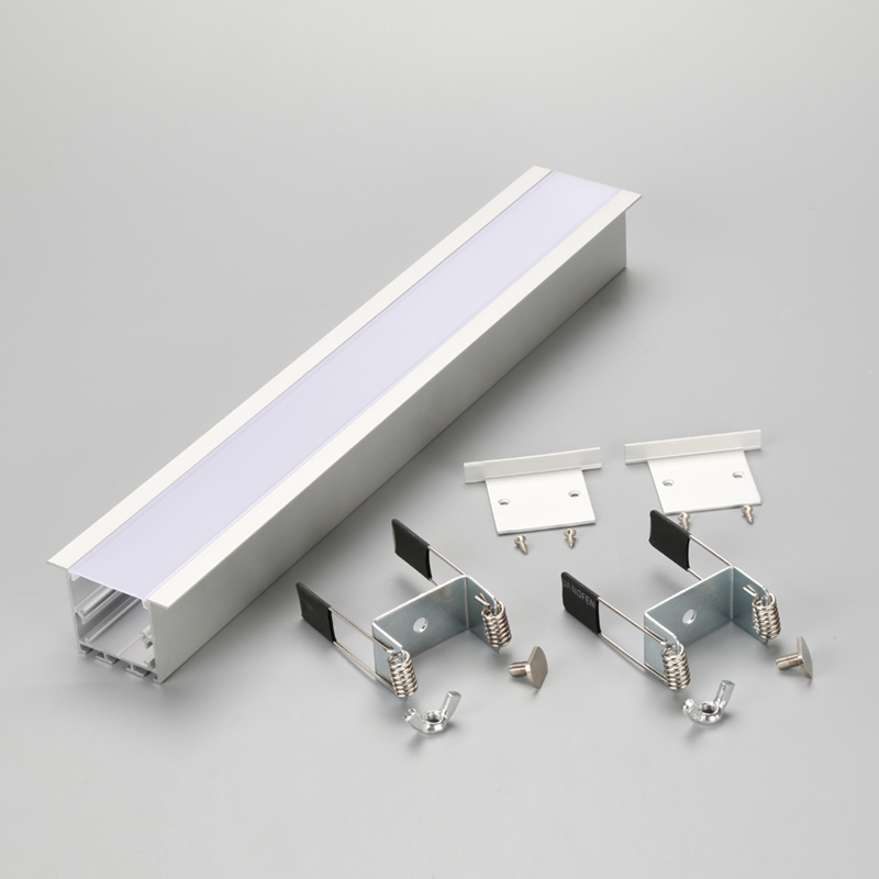 rientrato ha portato luce abitazioni con plastica lineare e profilo in alluminio satinato pc