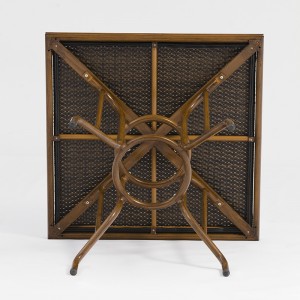 arredo tavolo quadrato in rattan in alluminio con finto bambù e vetro temperato