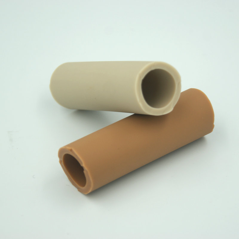 Tubi in gomma siliconica estrusa con uno spessore di 2 mm 3 mm per l'innesto