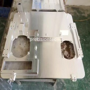 Parti di motocicli di fabbricazione personalizzata