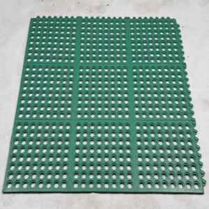 Tappetino di drenaggio in gomma naturale perforato di alta qualità per ponti