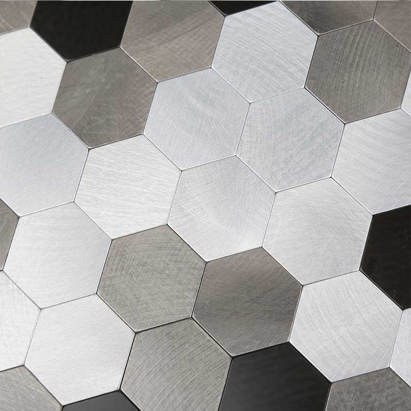 Peel and Stick Tile Backsplash in metallo per cucina, superficie in alluminio argento