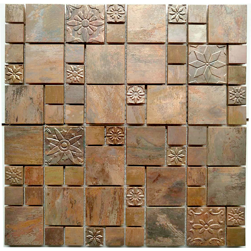 Piastrelle in mosaico di lusso con piastrelle backsplash in mosaico e piastrelle in rame