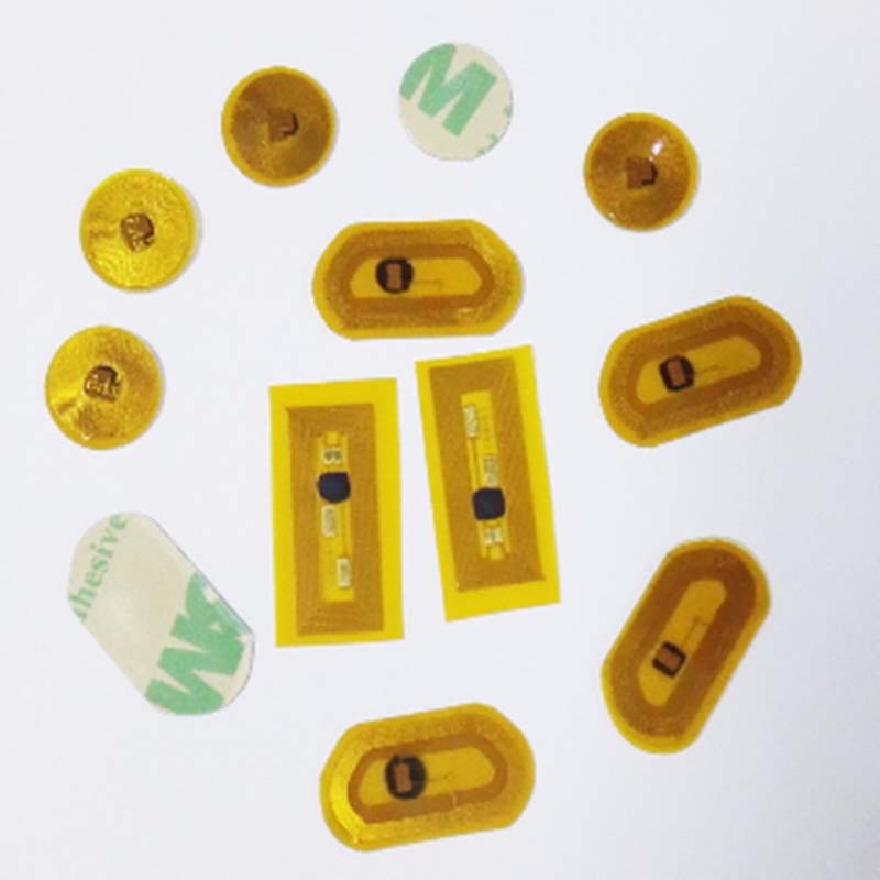 Campioni gratuiti Stampato personalizzato mini 9mm programmabile hf iso14443a rfid scrivibile fpc pcb flessibile circuito stampato piccolo intarsio tag NFC