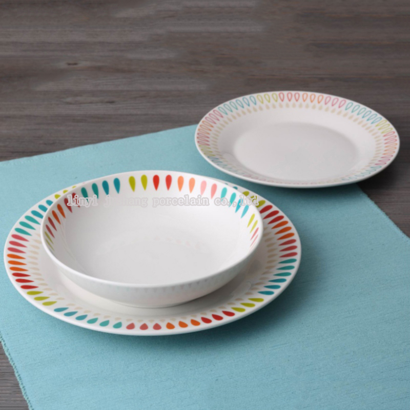 set da tavola in porcellana da 18 pezzi