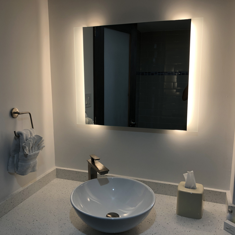 Specchio per il bagno con retroilluminazione a LED illuminata a LED di qualità europea e USA-ENE-AL-105