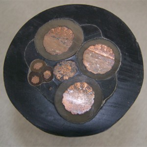 MT 3 / C CU 15KV 220NL-XLPE 133% TS ARMOR-X Cavo in PVC
