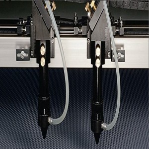 macchina per il posizionamento del proiettore