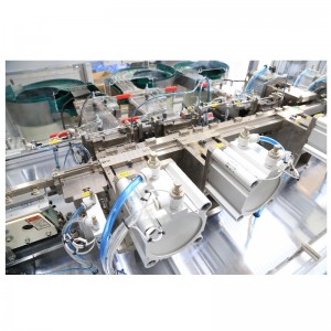 Inserto automatico con dadi a pressione