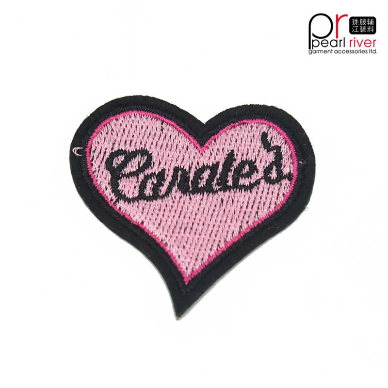 Patch di paillettes a forma di cuore