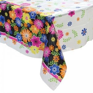 Tovaglia di San Valentino Decorazione di festa Tappeti usati una volta