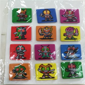 Distintivo di Pin del metallo del bottone della latta della fabbrica della Cina con il distintivo variopinto di logo