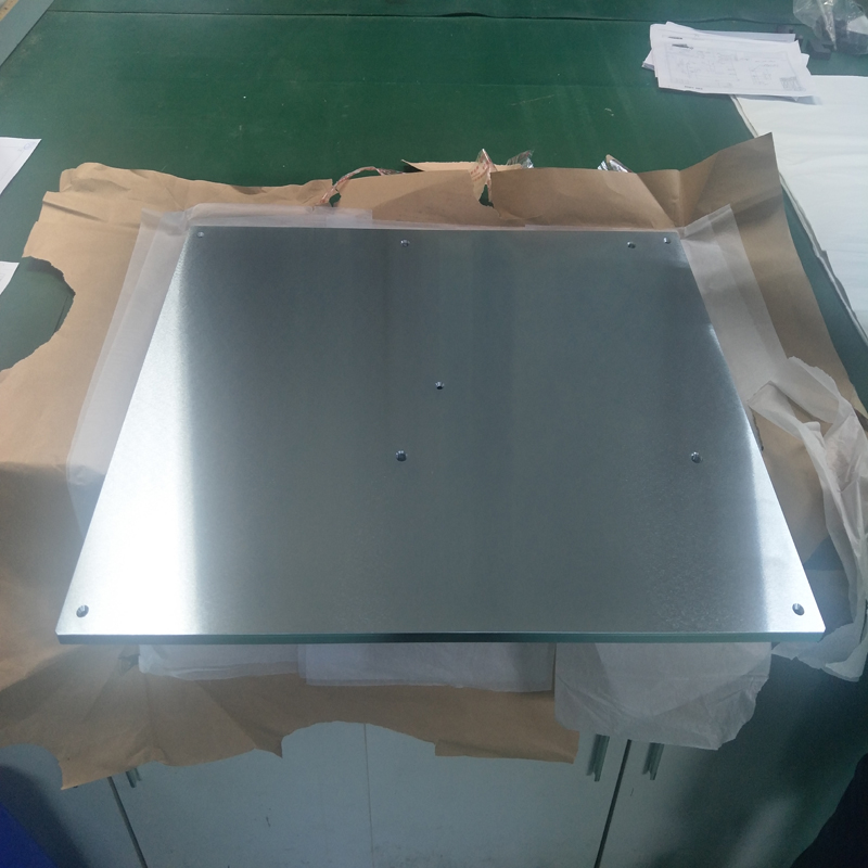 Parti di fresatura in alluminio Customzied con trattamento superficiale di zinco blu