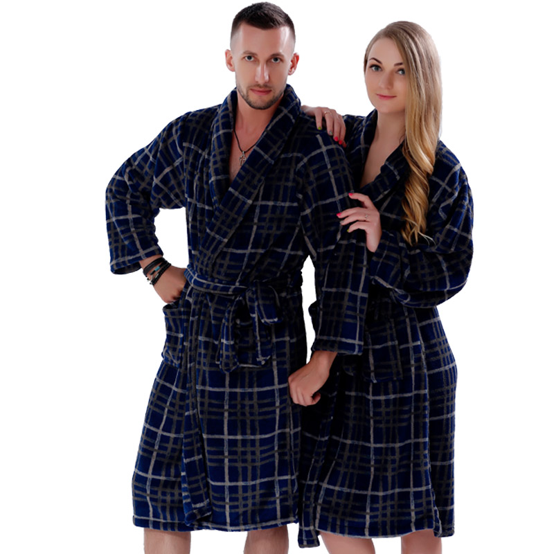 Pajama stampato a righe con abito in pile da uomo