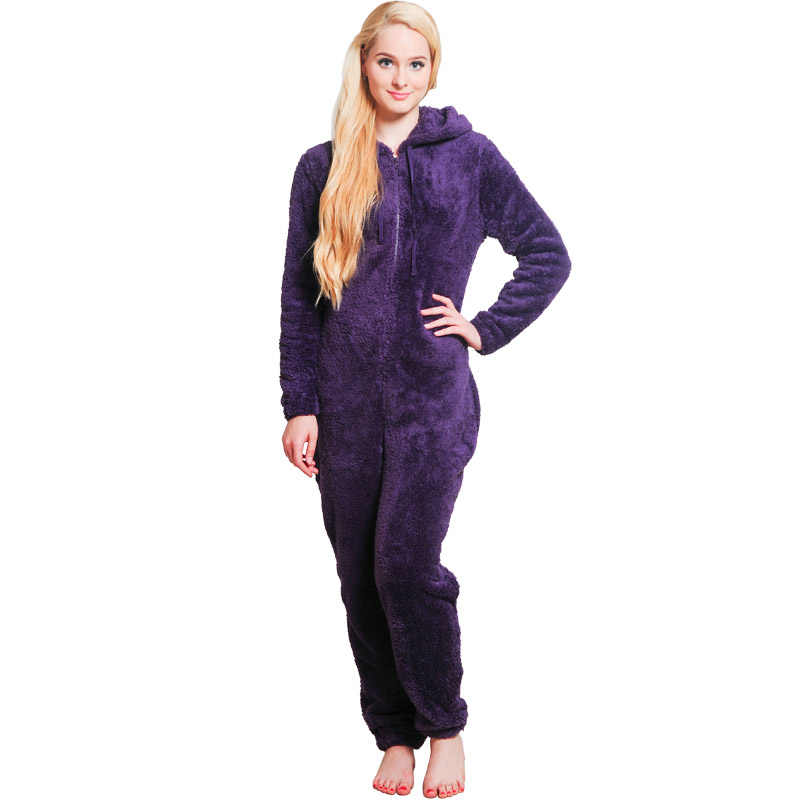 Pigiama viola di Adult Onesie