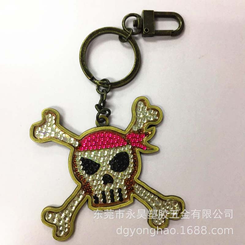 Portachiavi con diamanti P051