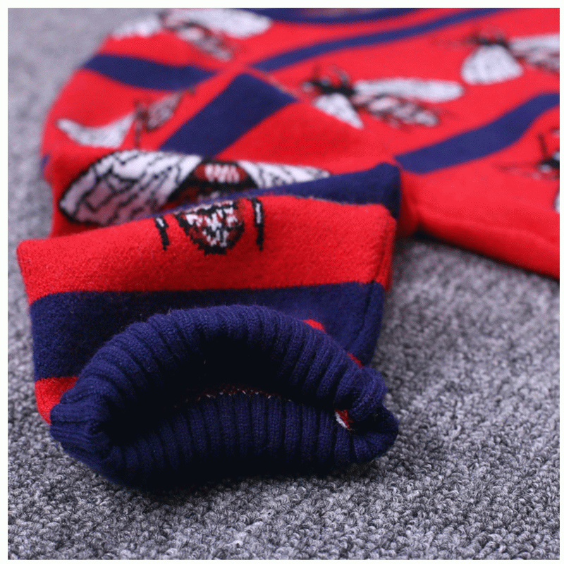 Maglioni di pullover lavorato a maglia spessa donna Bees OEM Bees Jacquard Fabbrica a maglia di Dongguan