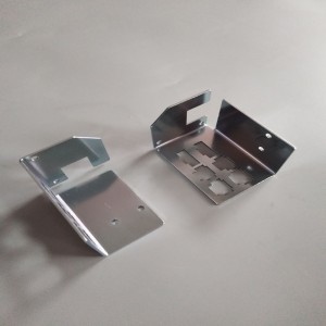 Parti in lamiera con zinco blu