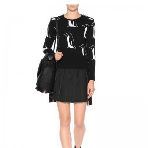 Maglioni di pullover con frange a nappa in lana con motivo a pinguino in lana da donna