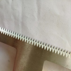 sega per il taglio di sacchetti di plastica