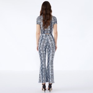 Pantaloncini aderenti con stampa leopardati