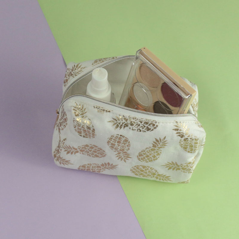 Borsa cosmetica fasion in twill 100% ananas