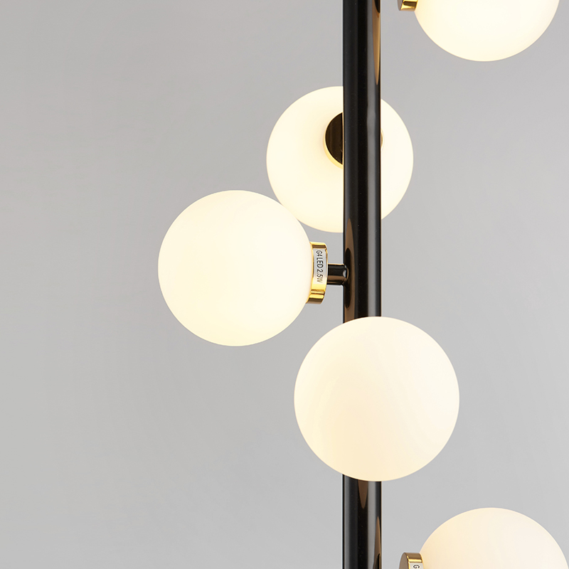New Modern Minimalist Atmosphere Metal Glass Chandelier Km2135
