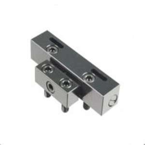 Componenti di precisione di alta qualità Square Interlocks Central Machinery Mold Part