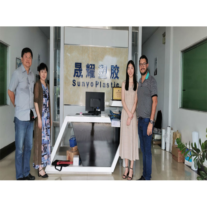 brasiliani Clienti visita Sunyo