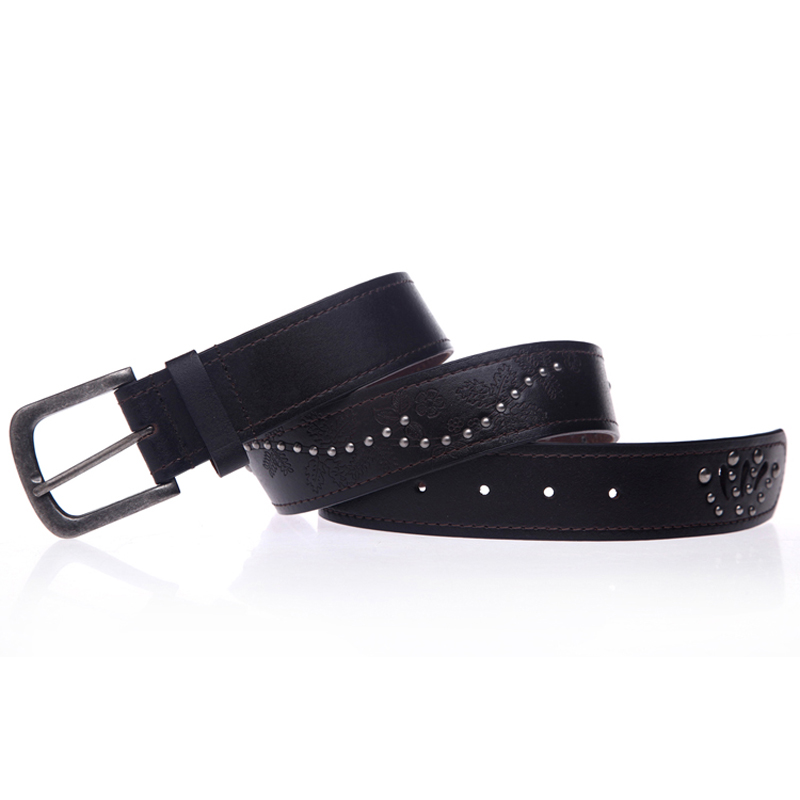 HD0823 - Cintura personalizzata in vera pelle con borchie