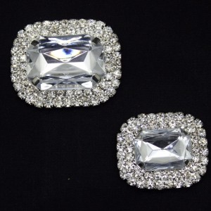 Bottone di plastica per cucire economico di nuovo design elegante bottone bianco trasparente acrilico con strass 9