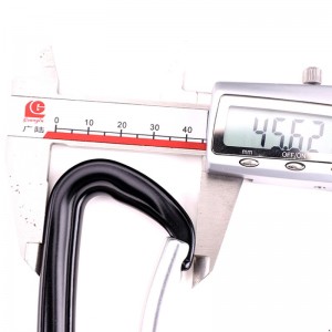 Gancio per arrampicata all'aperto campata chiusura principale fibbia rampicante dado multifunzione moschettone da esterno a sgancio rapido attrezzatura blocco di sicurezza foro di rilevamento d-vite serratura principale aviazione lega di...