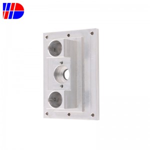 CNC di precisione che lavora la parte di legno del tornio dei pezzi meccanici centrali dell'acciaio inossidabile