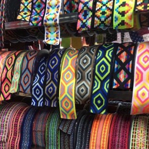 Fasce elastiche morbide dal design speciale per i vestiti