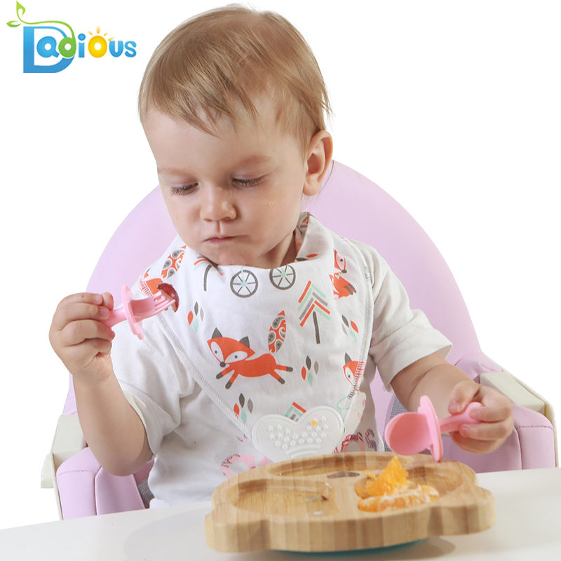 2019 Nuovi prodotti Alimentazione per neonati Primo cucchiaio e forchetta Utensili per l'allenamento Cucchiai per bambini Autoalimentazione