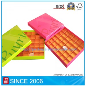 Scatola rigida di lusso con inserto in cartone