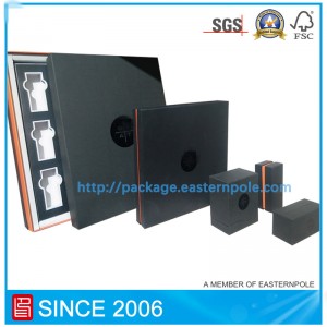 Scatola di carta cosmetica fatta a mano con inserto in cartone