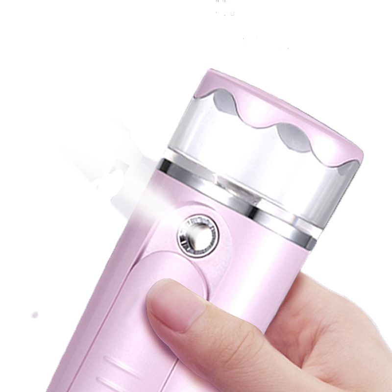 Nano Sprayer Face Steamer Umidificatore facciale Mini atomizzazione Idratante Idratante USB ricaricabile Dispositivo di bellezza per olio o pelle secca