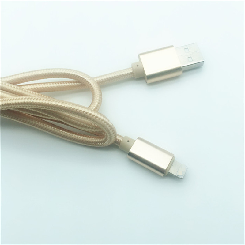 KPS-1005CB 8PIN Cavo dati USB di alta qualità da 1 m intrecciato in nylon da 2,4 A per ricarica rapida