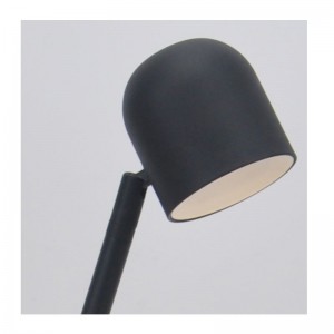 Lampada da tavolo a LED con funzione di regolazione