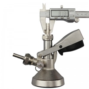 Attacco per fusto di tipo G con valvola di rilascio della pressione