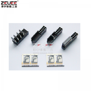 Attrezzatura di assemblaggio automatico connettore elettrico LRM