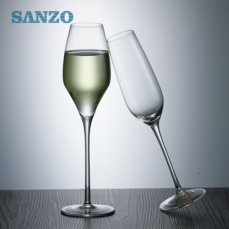 Cilindro in vetro di champagne con marchio SANZO Flute di champagne Flute di puro vetro