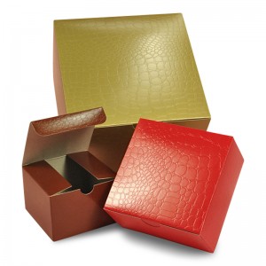 Bauletto colorato in alligatore goffrato